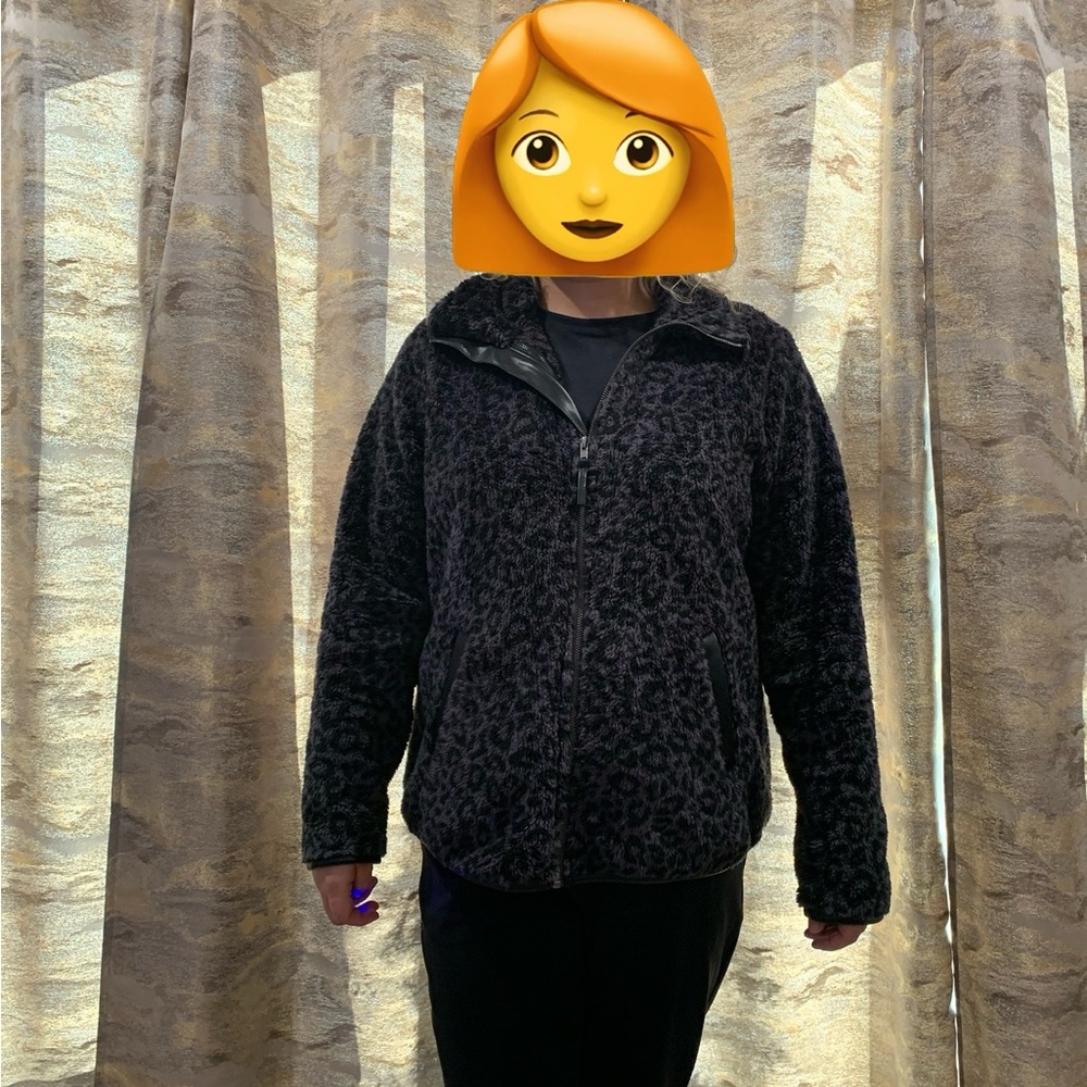 Torrid Black and Gray Leopard Teddy Fleece Jacket